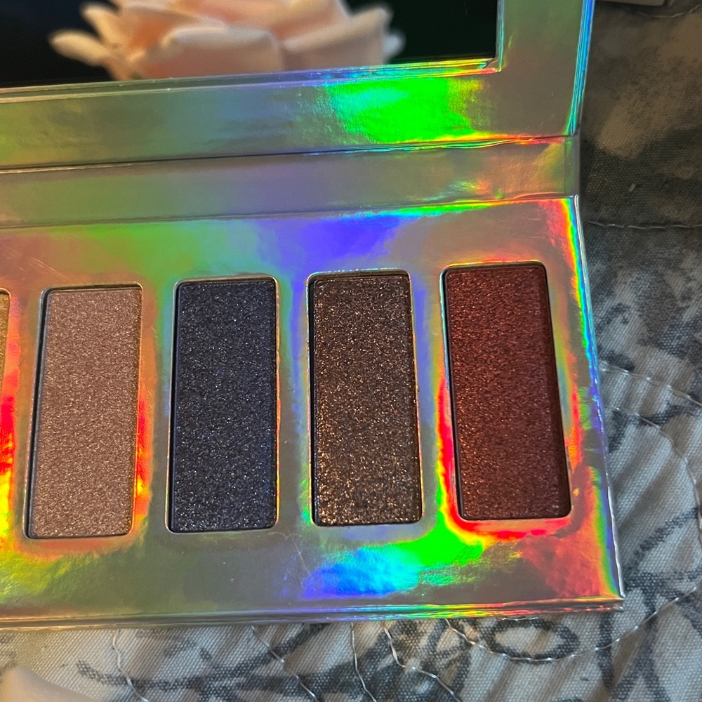 Maelle Soirée Eyeshadow Palette - Picture 4 of 7